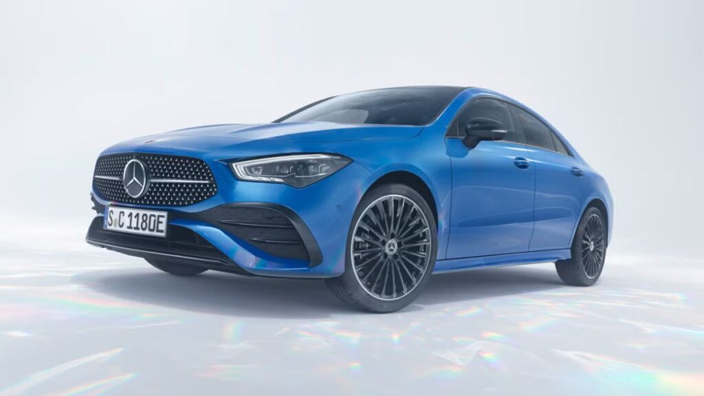 Mercedes-Benz CLA Coupe Top Coupes